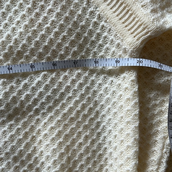 VINTAGE Cream Knit Pullover Sweater Dayne Taylor - L - Granny Sweater - Picture 7 of 9